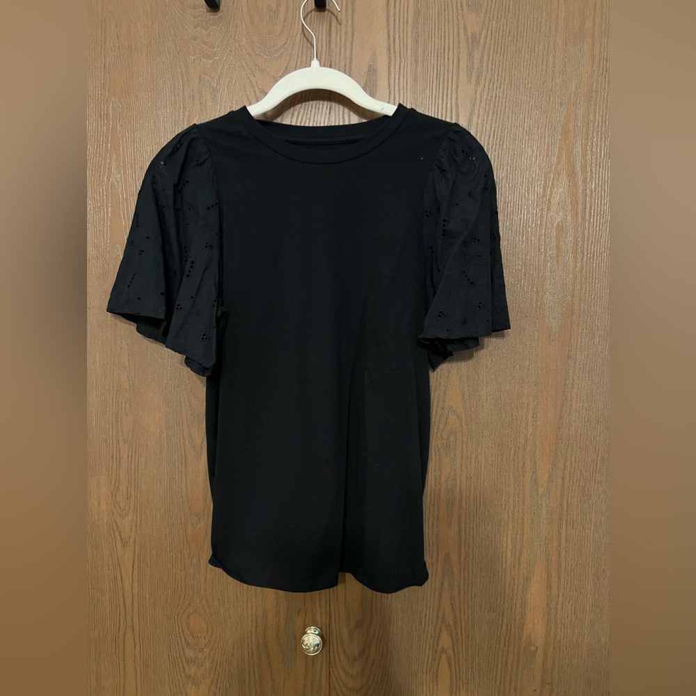 Size small, black